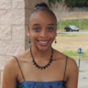 Meet your Posher, Zoia